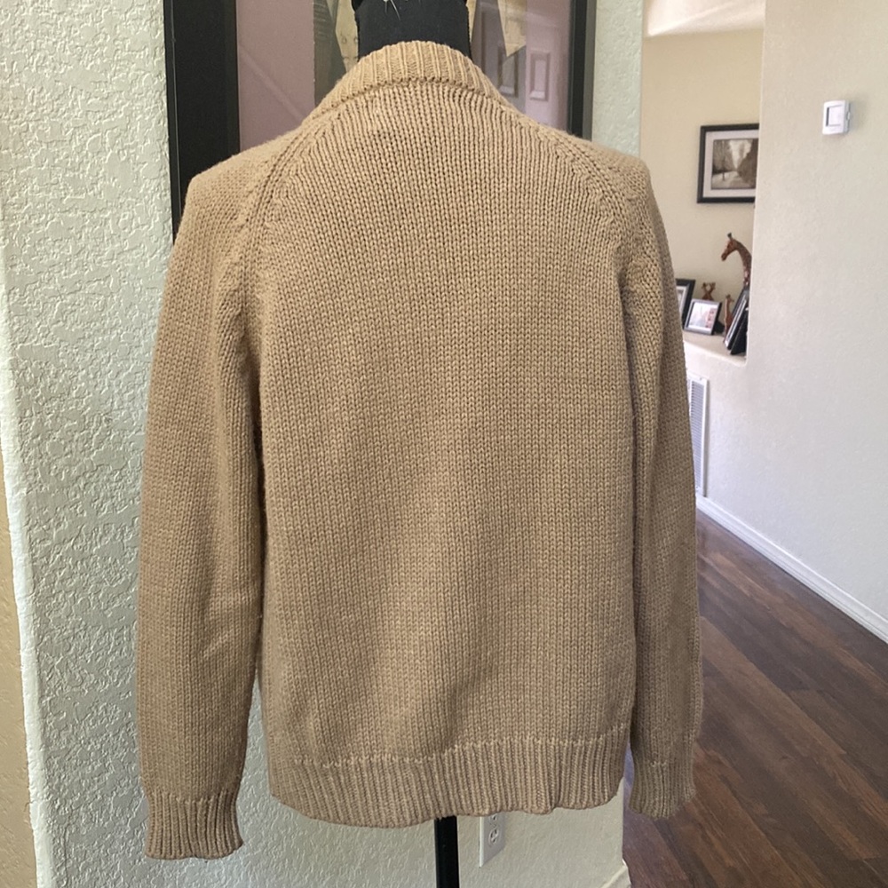 Exclusive Imports Vintage Sweater - Picture 7 of 11